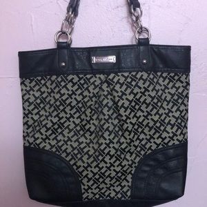 Tommy Hilfiger bag